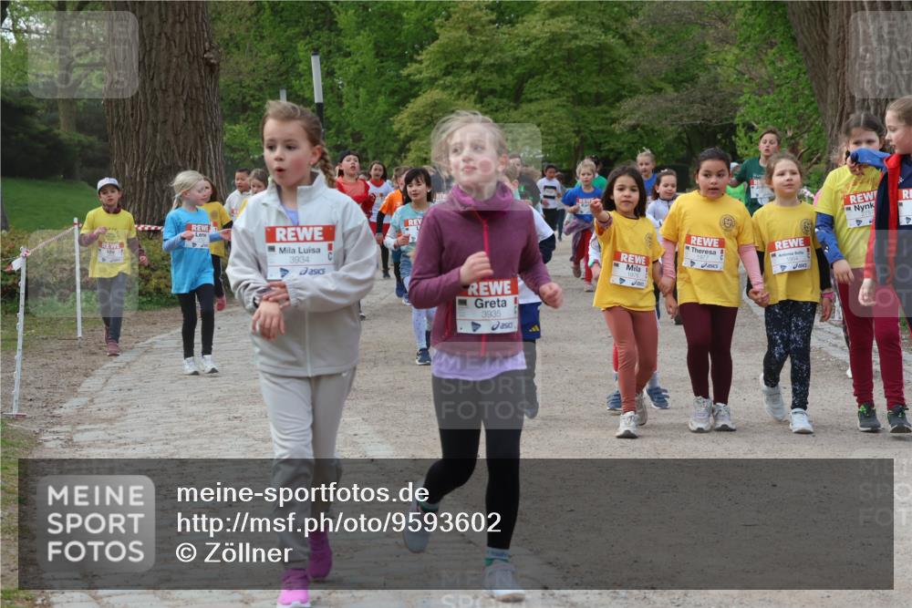 25.04.2026 - Das Zehntel Zöllner http://msf.ph/oto/9593602 25.04.2026 08:47:22 Laufen 3934, 3935, 1976, 1977, 1954, 4 meine-sportfotos.de
