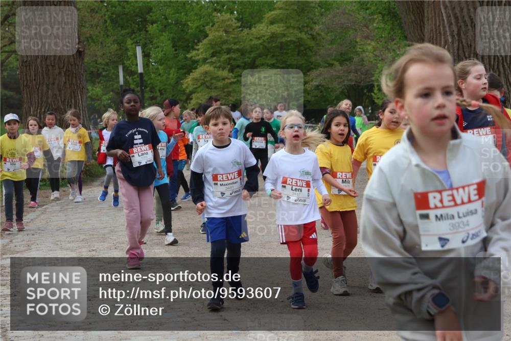 25.04.2026 - Das Zehntel Zöllner http://msf.ph/oto/9593607 25.04.2026 08:47:24 Laufen 3441, 3447, 3934 meine-sportfotos.de
