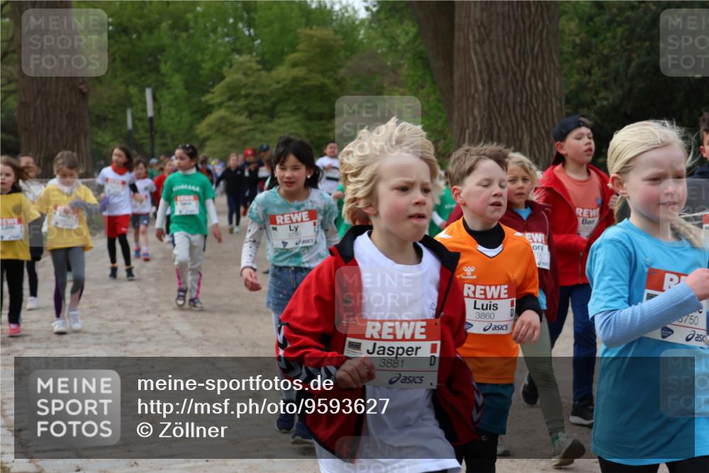 25.04.2026 - Das Zehntel Zöllner http://msf.ph/oto/9593627 25.04.2026 08:47:30 Laufen 3760, 3881, 3860, 750 meine-sportfotos.de