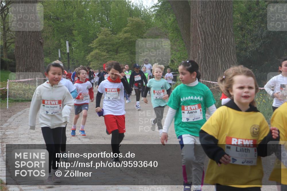25.04.2026 - Das Zehntel Zöllner http://msf.ph/oto/9593640 25.04.2026 08:47:35 Laufen 2183, 3487, 2372, 1978, 200 meine-sportfotos.de