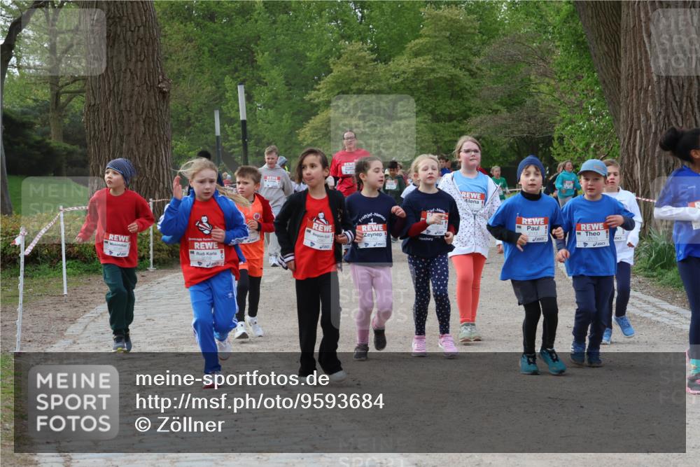 25.04.2026 - Das Zehntel Zöllner http://msf.ph/oto/9593684 25.04.2026 08:47:49 Laufen 2545, 2567, 2113 meine-sportfotos.de