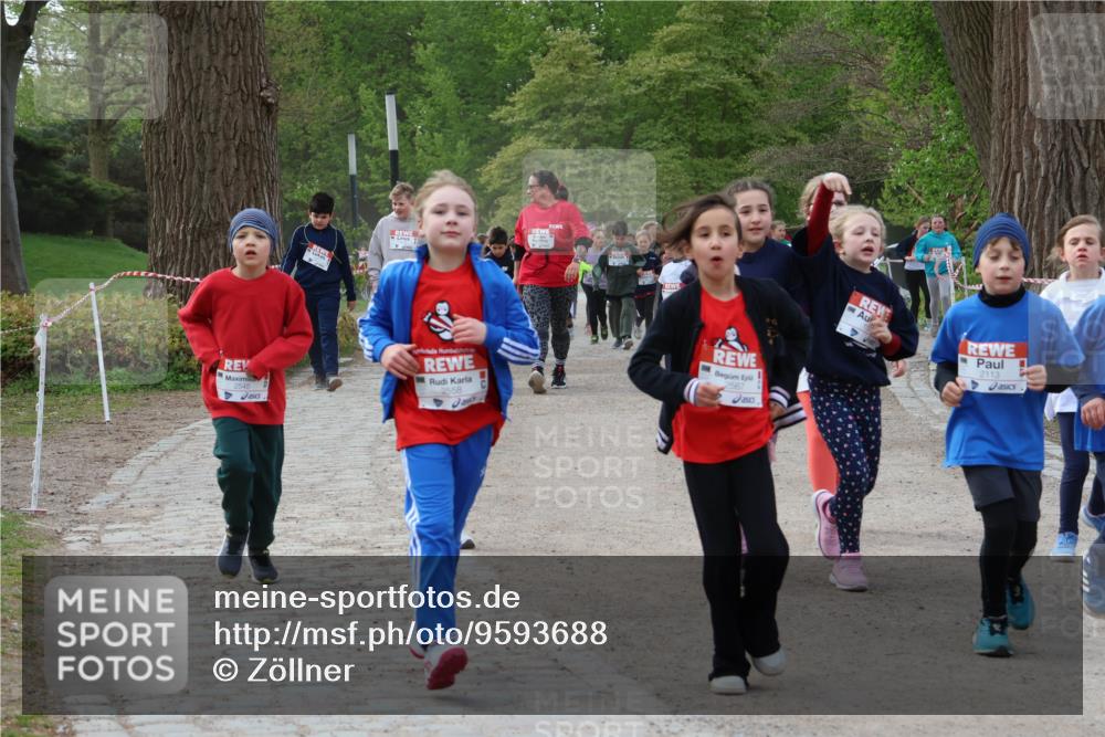25.04.2026 - Das Zehntel Zöllner http://msf.ph/oto/9593688 25.04.2026 08:47:50 Laufen 2558, 2567, 2113 meine-sportfotos.de