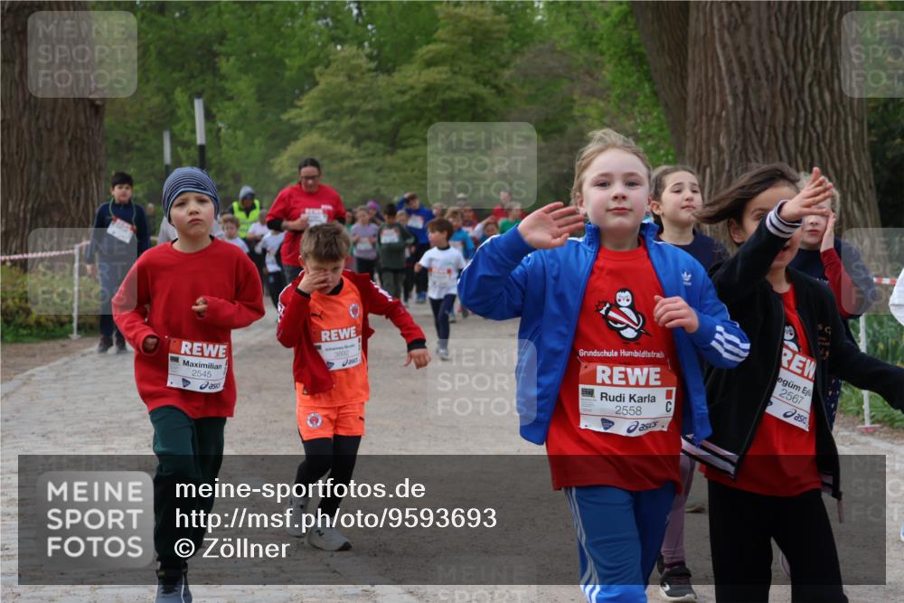 25.04.2026 - Das Zehntel Zöllner http://msf.ph/oto/9593693 25.04.2026 08:47:51 Laufen 2545, 3892, 2558, 2567 meine-sportfotos.de