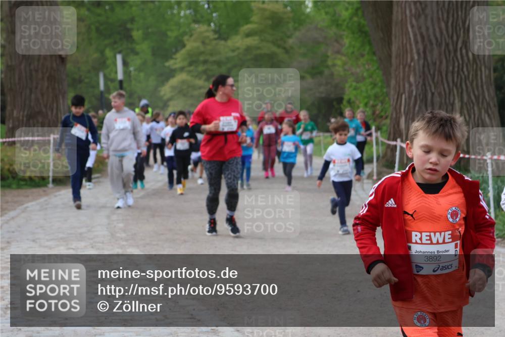 25.04.2026 - Das Zehntel Zöllner http://msf.ph/oto/9593700 25.04.2026 08:47:54 Laufen 3892, 1910 meine-sportfotos.de