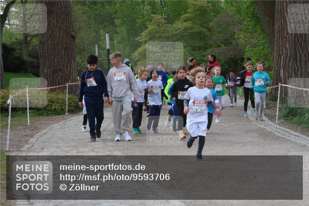 25.04.2026 - Das Zehntel Zöllner http://msf.ph/oto/9593706 25.04.2026 08:47:57 Laufen 1498 meine-sportfotos.de