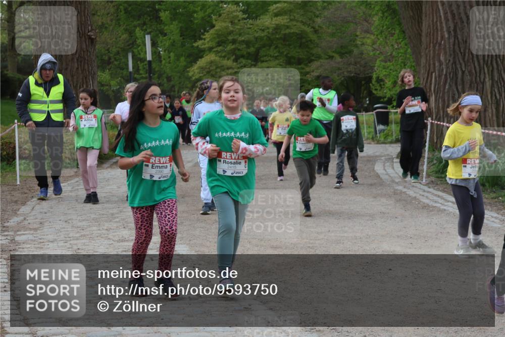 25.04.2026 - Das Zehntel Zöllner http://msf.ph/oto/9593750 25.04.2026 08:48:10 Laufen 4444444, 2390, 2415 meine-sportfotos.de