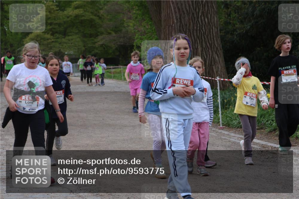 25.04.2026 - Das Zehntel Zöllner http://msf.ph/oto/9593775 25.04.2026 08:48:17 Laufen 3586, 236, 1499, 230, 1427 meine-sportfotos.de