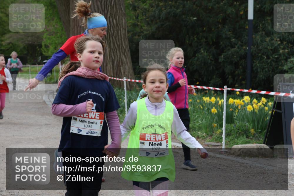 25.04.2026 - Das Zehntel Zöllner http://msf.ph/oto/9593837 25.04.2026 08:48:38 Laufen 1094, 1072 meine-sportfotos.de