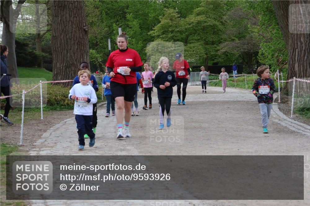 25.04.2026 - Das Zehntel Zöllner http://msf.ph/oto/9593926 25.04.2026 08:49:15 Laufen 35 meine-sportfotos.de