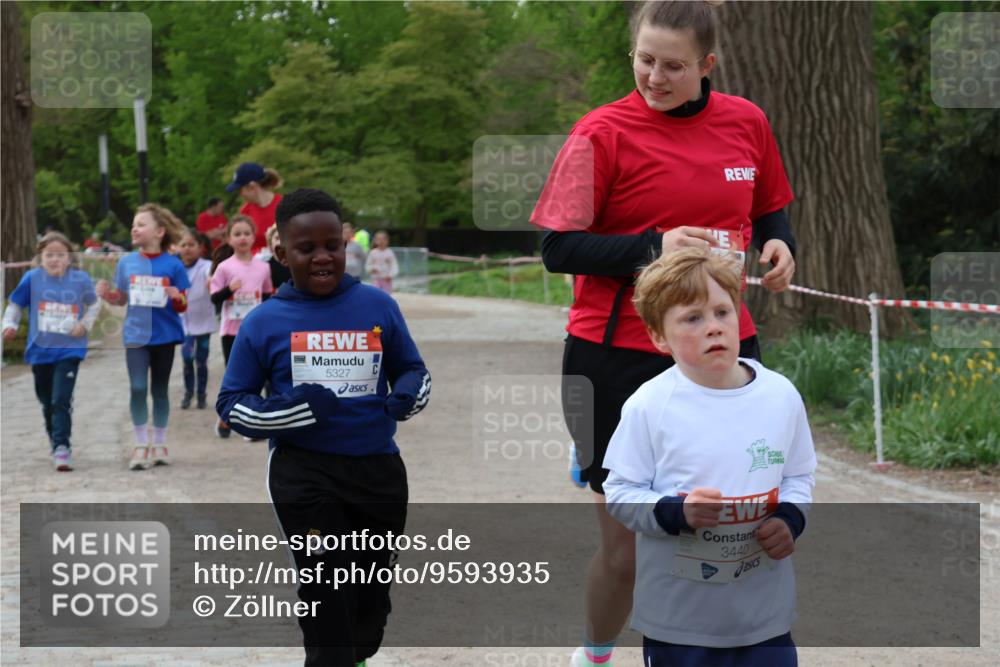 25.04.2026 - Das Zehntel Zöllner http://msf.ph/oto/9593935 25.04.2026 08:49:19 Laufen 5327, 3440 meine-sportfotos.de