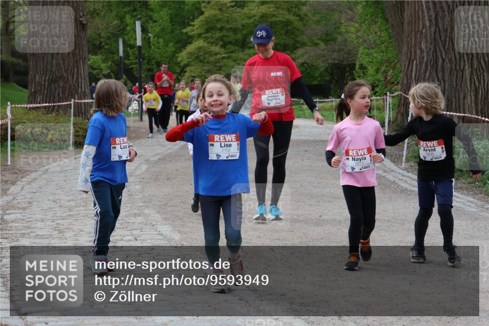 25.04.2026 - Das Zehntel Zöllner http://msf.ph/oto/9593949 25.04.2026 08:49:24 Laufen 2102, 3910, 3906 meine-sportfotos.de