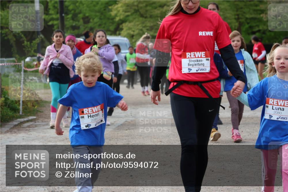 25.04.2026 - Das Zehntel Zöllner http://msf.ph/oto/9594072 25.04.2026 08:50:30 Laufen 2081, 2080 meine-sportfotos.de