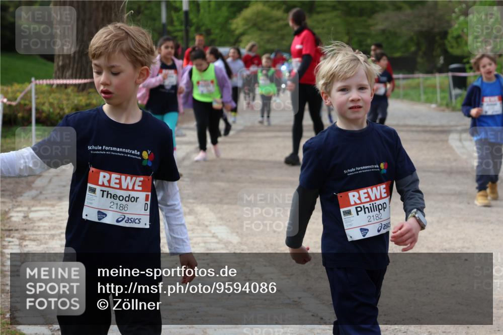 25.04.2026 - Das Zehntel Zöllner http://msf.ph/oto/9594086 25.04.2026 08:50:36 Laufen 2186, 2182 meine-sportfotos.de