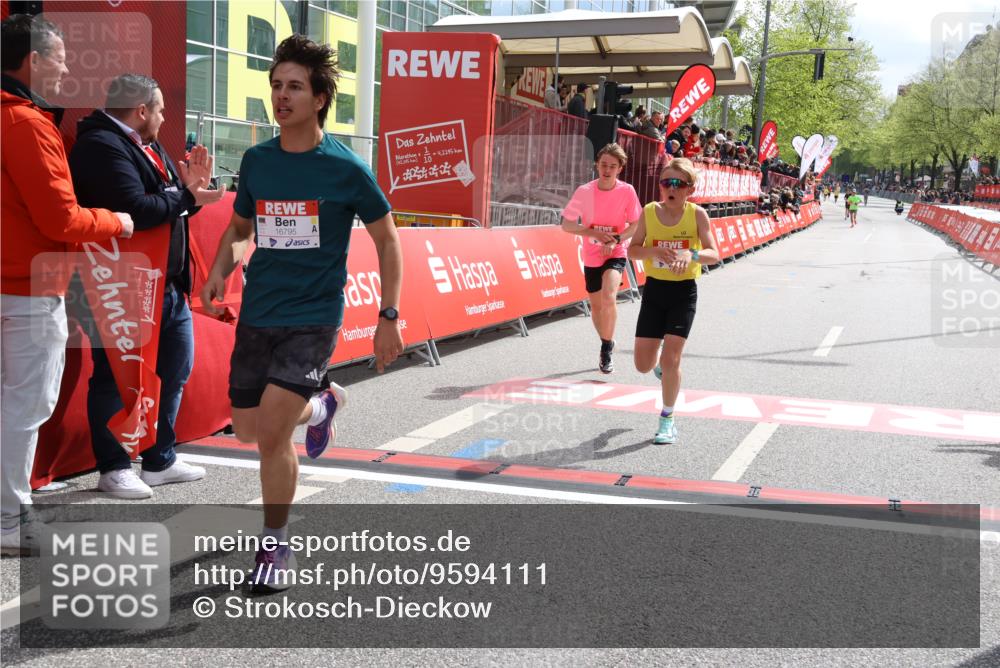 25.04.2026 - Das Zehntel Strokosch-Dieckow http://msf.ph/oto/9594111 25.04.2026 14:45:40 Ziel 15985, 16795, 17022, 17956, 15985, 16795, 17022, 17956 meine-sportfotos.de