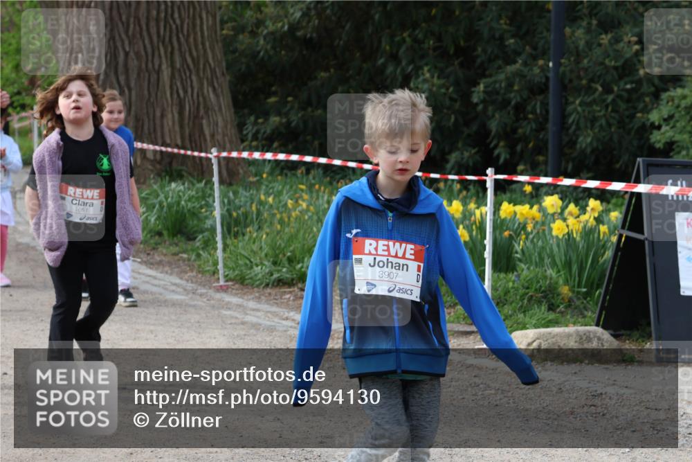 25.04.2026 - Das Zehntel Zöllner http://msf.ph/oto/9594130 25.04.2026 08:50:55 Laufen 1651, 3907, 11 meine-sportfotos.de