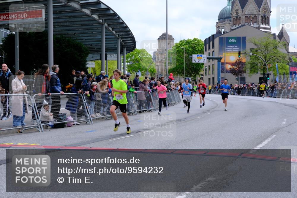 25.04.2026 - Das Zehntel Tim E. http://msf.ph/oto/9594232 25.04.2026 14:48:35 Ziel 15078, 15131, 15137, 15223, 16235, 16689, 16711, 16883, 17009, 17421, 17763, 18210, 18233, 18244 meine-sportfotos.de