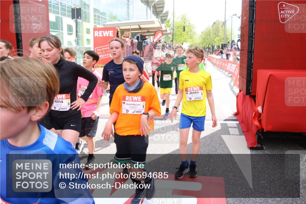 25.04.2026 - Das Zehntel Strokosch-Dieckow http://msf.ph/oto/9594685 25.04.2026 14:55:45 Ziel 15167, 15174, 15219, 15241, 15251, 15257, 15380, 15599, 15646, 15689, 15698, 15714, 15719, 15780, 15797, 15820, 15959, 16151, 16288, 16434, 16865, 16874, 16961, 17012, 17063, 17110, 17116, 17124, 17222, 17511, 17990, 18132, 18141, 15167, 15174, 15219, 15241, 15251, 15257, 15380, 15599, 15646, 15689, 15698, 15714, 15719, 15780, 15797, 15820, 15959, 16151, 16288, 16434, 16865, 16874, 16961, 17012, 17063, 17110, 17116, 17124, 17222, 17511, 17990, 18132, 18141 meine-sportfotos.de
