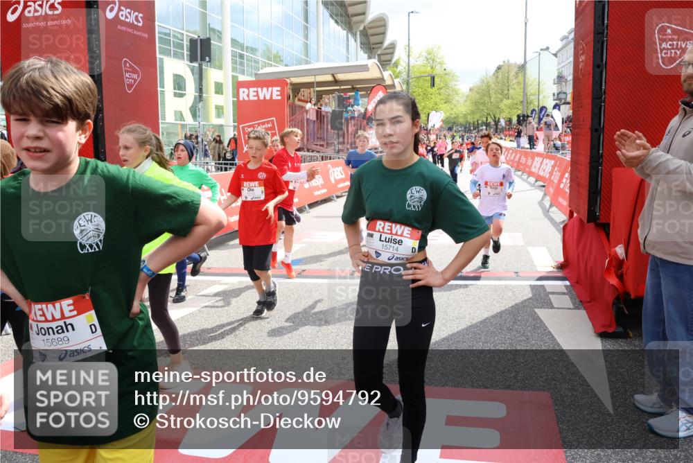 25.04.2026 - Das Zehntel Strokosch-Dieckow http://msf.ph/oto/9594792 25.04.2026 14:55:51 Ziel 15127, 15252, 15418, 15427, 15599, 15689, 15698, 15714, 15719, 15959, 16103, 16112, 16151, 16339, 16874, 17040, 17109, 17222, 17511, 17639, 17990, 18079, 18108, 15127, 15252, 15418, 15427, 15599, 15689, 15698, 15714, 15719, 15959, 16103, 16112, 16151, 16339, 16874, 17040, 17109, 17222, 17511, 17639, 17990, 18079, 18108 meine-sportfotos.de