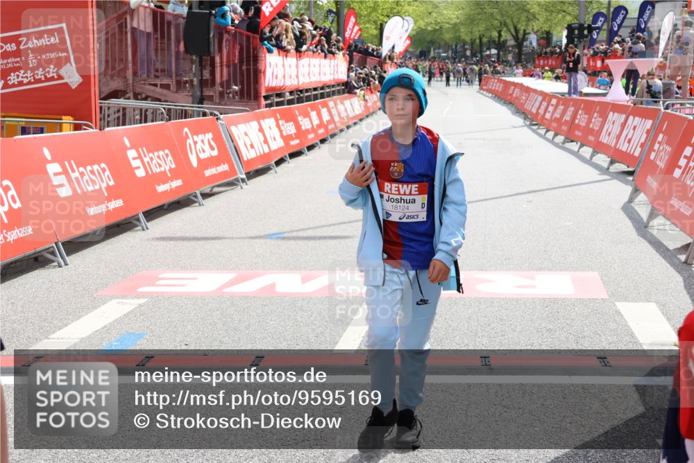 25.04.2026 - Das Zehntel Strokosch-Dieckow http://msf.ph/oto/9595169 25.04.2026 14:56:07 Ziel 15050, 15194, 15209, 15243, 15414, 15468, 15530, 15620, 15685, 15951, 16008, 16117, 16123, 16185, 16266, 16295, 16469, 16522, 16581, 16585, 16608, 17089, 17211, 17212, 17223, 17434, 17444, 17447, 17503, 17556, 17840, 17842, 17951, 18009, 18124, 18133, 18149, 18168, 18177, 18281, 15050, 15194, 15209, 15243, 15414, 15468, 15530, 15620, 15685, 15951, 16008, 16117, 16123, 16185, 16266, 16295, 16469, 16522, 16581, 16585, 16608, 17089, 17211, 17212, 17223, 17434 meine-sportfotos.de
