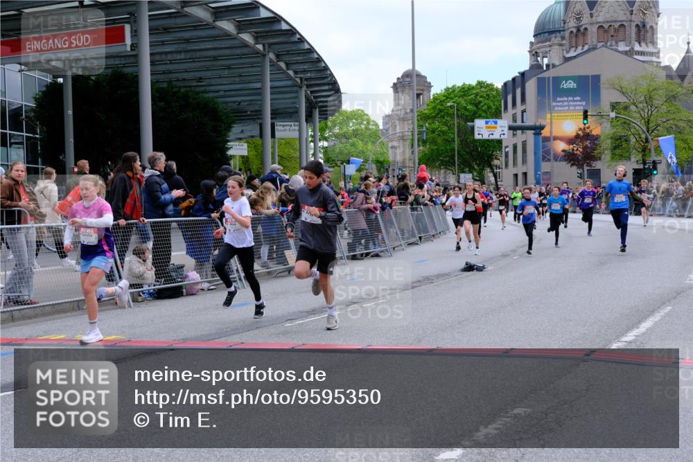 25.04.2026 - Das Zehntel Tim E. http://msf.ph/oto/9595350 25.04.2026 14:49:44 Ziel 15142, 15255, 15545, 16071, 16229, 16366, 16536, 16710, 16728, 16998, 17018, 17045, 17096, 17105, 17141, 17357, 17578, 18252 meine-sportfotos.de