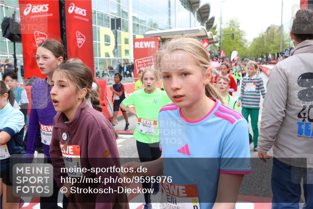 25.04.2026 - Das Zehntel Strokosch-Dieckow http://msf.ph/oto/9595976 25.04.2026 14:57:58 Ziel 15122, 15155, 15156, 15273, 15391, 15412, 15532, 15695, 15946, 16013, 16190, 16280, 16455, 16488, 16490, 16620, 16659, 16660, 16695, 16744, 17174, 17203, 17510, 17531, 17656, 17884, 17974, 18053, 18289, 15122, 15155, 15156, 15273, 15391, 15412, 15532, 15695, 15946, 16013, 16190, 16280, 16455, 16488, 16490, 16620, 16659, 16660, 16695, 16744, 17174, 17203, 17510, 17531, 17656, 17884, 17974, 18053, 18289 meine-sportfotos.de