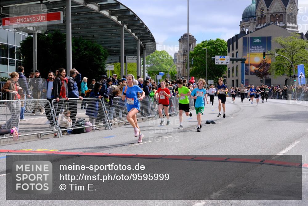 25.04.2026 - Das Zehntel Tim E. http://msf.ph/oto/9595999 25.04.2026 14:50:22 Ziel 15146, 15198, 15237, 15339, 15891, 15979, 16214, 16236, 16237, 16699, 16783, 16856, 16881, 16886, 17419, 17570, 17601, 17844, 17854, 17954, 18011, 18176, 18287, 18336 meine-sportfotos.de