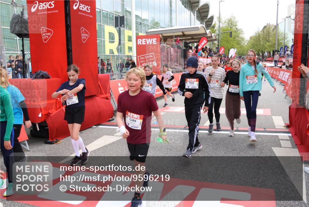 25.04.2026 - Das Zehntel Strokosch-Dieckow http://msf.ph/oto/9596219 25.04.2026 14:58:13 Ziel 15157, 15166, 15443, 15858, 15878, 15933, 15958, 15961, 15966, 16195, 16264, 16308, 16394, 16442, 16496, 16656, 16751, 16958, 17036, 17353, 17524, 17534, 17789, 18091, 18106, 18140, 18251, 15157, 15166, 15443, 15858, 15878, 15933, 15958, 15961, 15966, 16195, 16264, 16308, 16394, 16442, 16496, 16656, 16751, 16958, 17036, 17353, 17524, 17534, 17789, 18106, 18251 meine-sportfotos.de