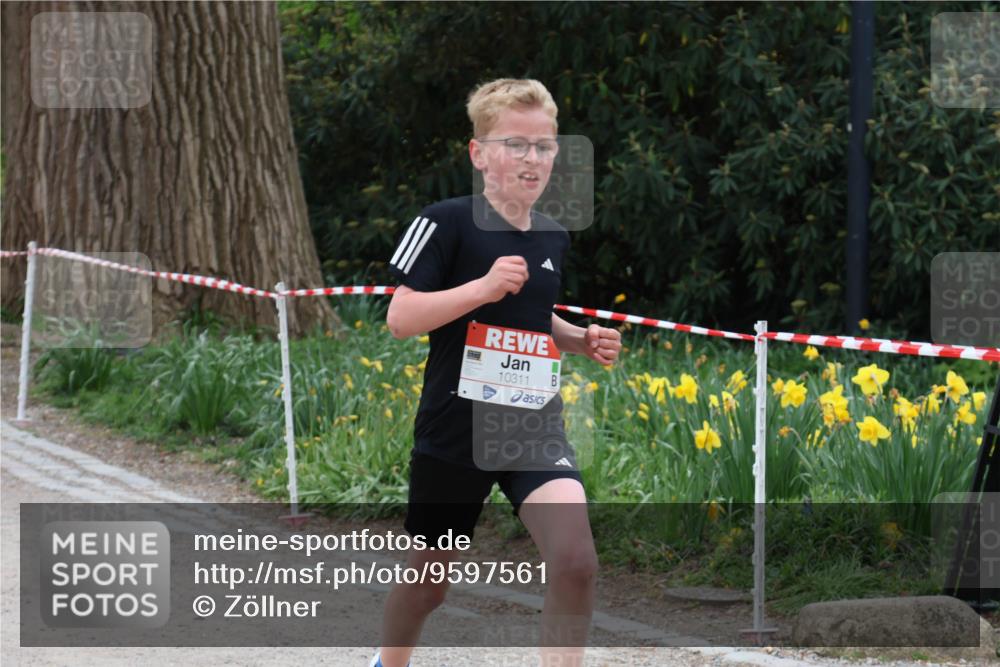 25.04.2026 - Das Zehntel Zöllner http://msf.ph/oto/9597561 25.04.2026 12:38:22 Laufen 10311 meine-sportfotos.de