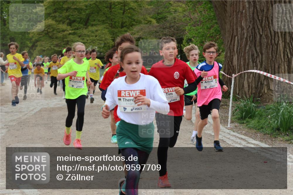 25.04.2026 - Das Zehntel Zöllner http://msf.ph/oto/9597709 25.04.2026 12:39:13 Laufen 13011, 11919, 10264, 11672 meine-sportfotos.de