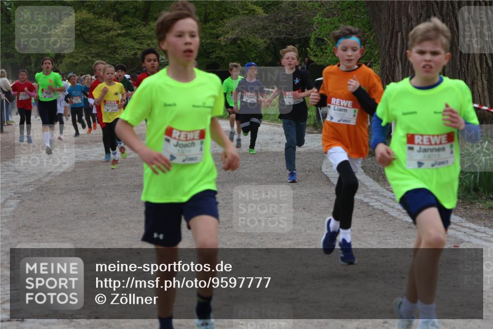 25.04.2026 - Das Zehntel Zöllner http://msf.ph/oto/9597777 25.04.2026 12:39:28 Laufen 13014, 10, 12452, 13013 meine-sportfotos.de