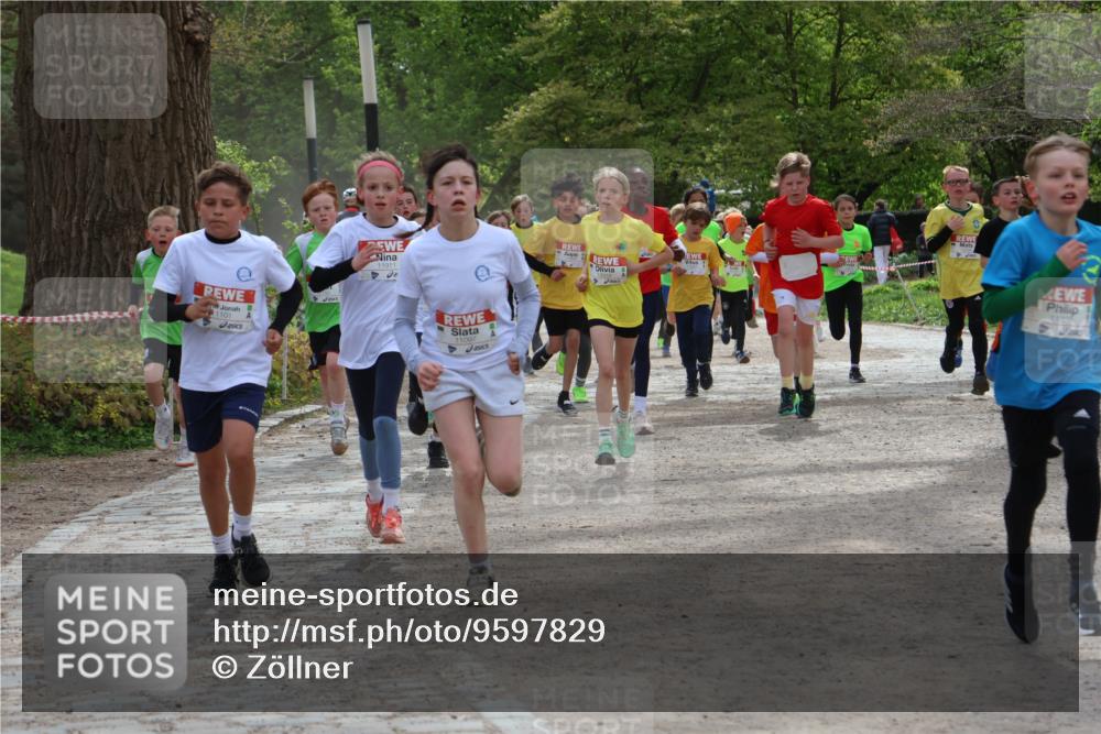 25.04.2026 - Das Zehntel Zöllner http://msf.ph/oto/9597829 25.04.2026 12:39:40 Laufen 1101, 1, 11911, 11097, 1133 meine-sportfotos.de