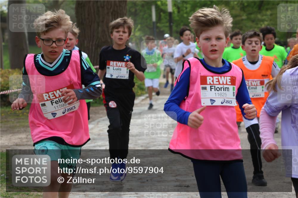 25.04.2026 - Das Zehntel Zöllner http://msf.ph/oto/9597904 25.04.2026 12:40:00 Laufen 11599, 11599, 11733, 1108, 11625, 12970 meine-sportfotos.de