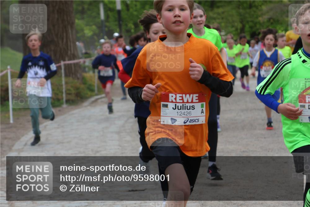 25.04.2026 - Das Zehntel Zöllner http://msf.ph/oto/9598001 25.04.2026 12:40:21 Laufen 12426 meine-sportfotos.de