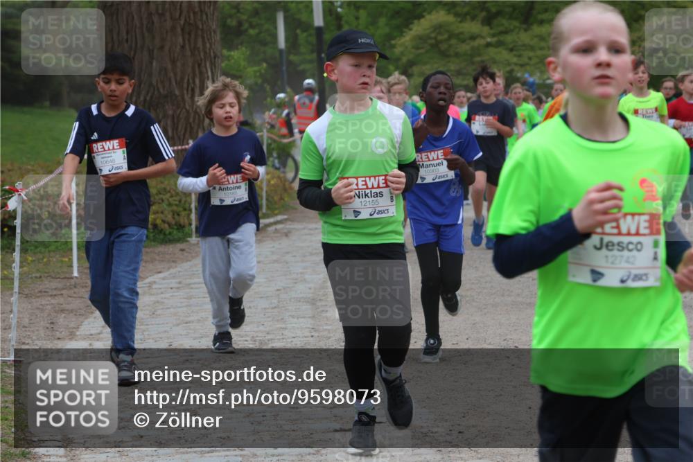 25.04.2026 - Das Zehntel Zöllner http://msf.ph/oto/9598073 25.04.2026 12:40:37 Laufen 10648, 10185, 12155, 10303, 719, 12742 meine-sportfotos.de