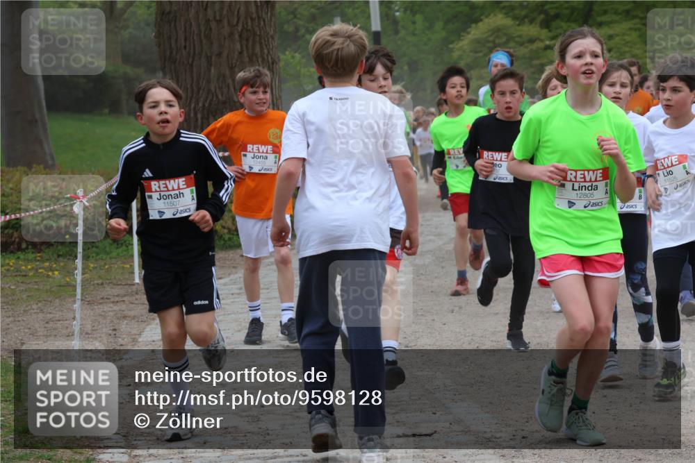 25.04.2026 - Das Zehntel Zöllner http://msf.ph/oto/9598128 25.04.2026 12:40:48 Laufen 11507, 12455, 12805, 11526 meine-sportfotos.de