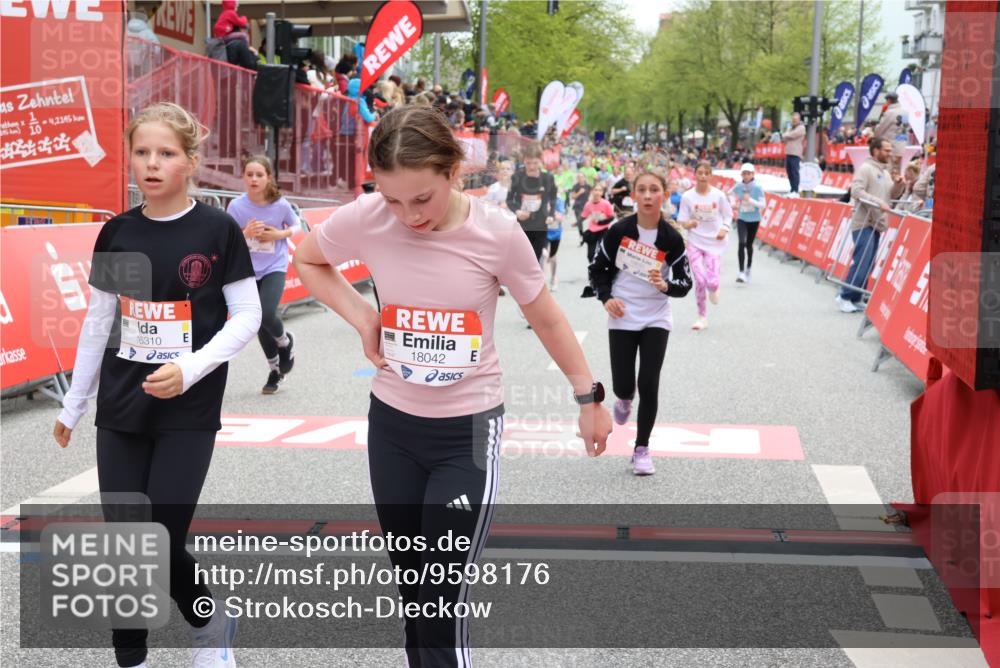 25.04.2026 - Das Zehntel Strokosch-Dieckow http://msf.ph/oto/9598176 25.04.2026 15:00:46 Ziel 15008, 15151, 16253, 16259, 16310, 16311, 16329, 16650, 17180, 17719, 18042, 18078, 18145, 15008, 15151, 16253, 16259, 16310, 16311, 16329, 16650, 17180, 17719, 18042, 18078, 18145 meine-sportfotos.de
