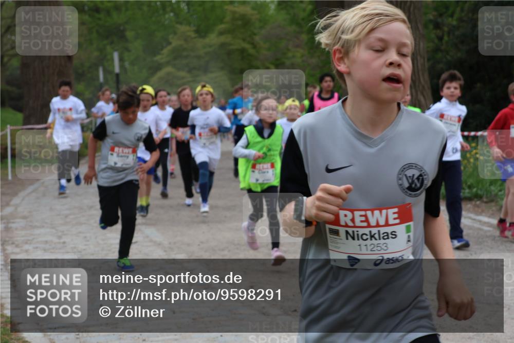 25.04.2026 - Das Zehntel Zöllner http://msf.ph/oto/9598291 25.04.2026 12:41:21 Laufen 11253 meine-sportfotos.de