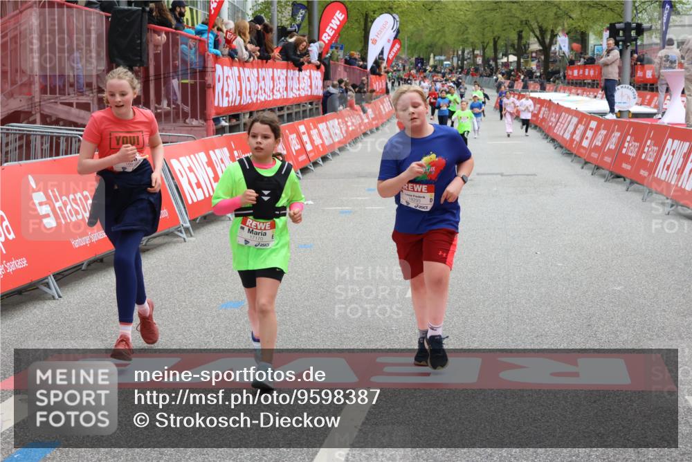 25.04.2026 - Das Zehntel Strokosch-Dieckow http://msf.ph/oto/9598387 25.04.2026 15:04:57 Ziel 16545, 16907, 16910, 17170, 17202, 17215, 18293, 16545, 16907, 16910, 17170, 17202, 17215, 18293 meine-sportfotos.de