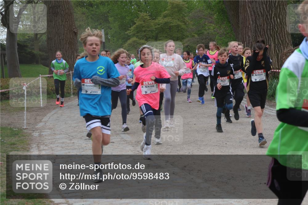 25.04.2026 - Das Zehntel Zöllner http://msf.ph/oto/9598483 25.04.2026 12:41:54 Laufen 11347, 10087, 0 meine-sportfotos.de