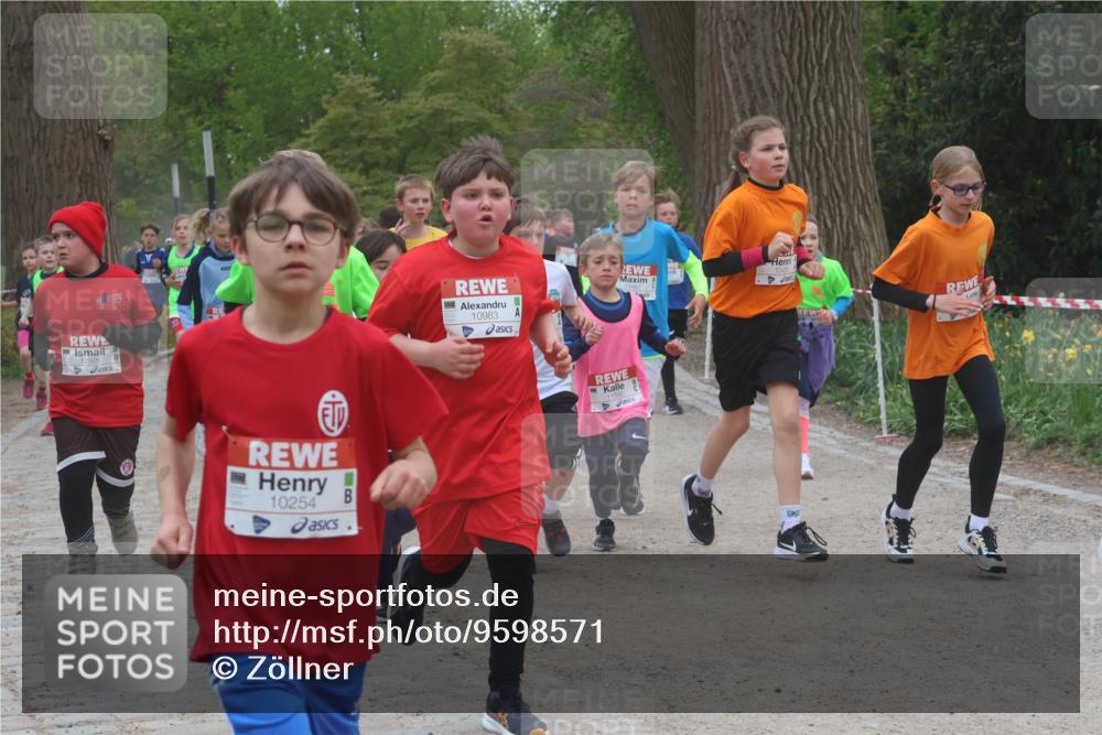 25.04.2026 - Das Zehntel Zöllner http://msf.ph/oto/9598571 25.04.2026 12:42:08 Laufen 12926, 10254, 9, 10983 meine-sportfotos.de