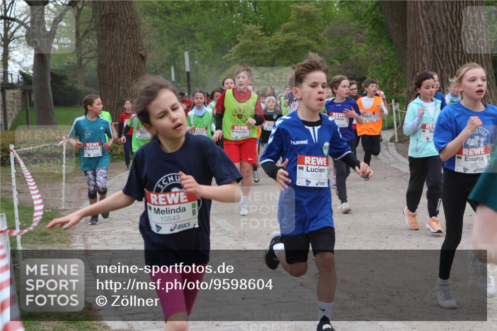 25.04.2026 - Das Zehntel Zöllner http://msf.ph/oto/9598604 25.04.2026 12:42:14 Laufen 10543, 10125, 10580 meine-sportfotos.de