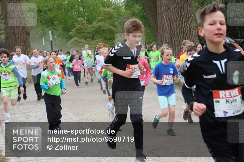25.04.2026 - Das Zehntel Zöllner http://msf.ph/oto/9598719 25.04.2026 12:42:33 Laufen 10143 meine-sportfotos.de