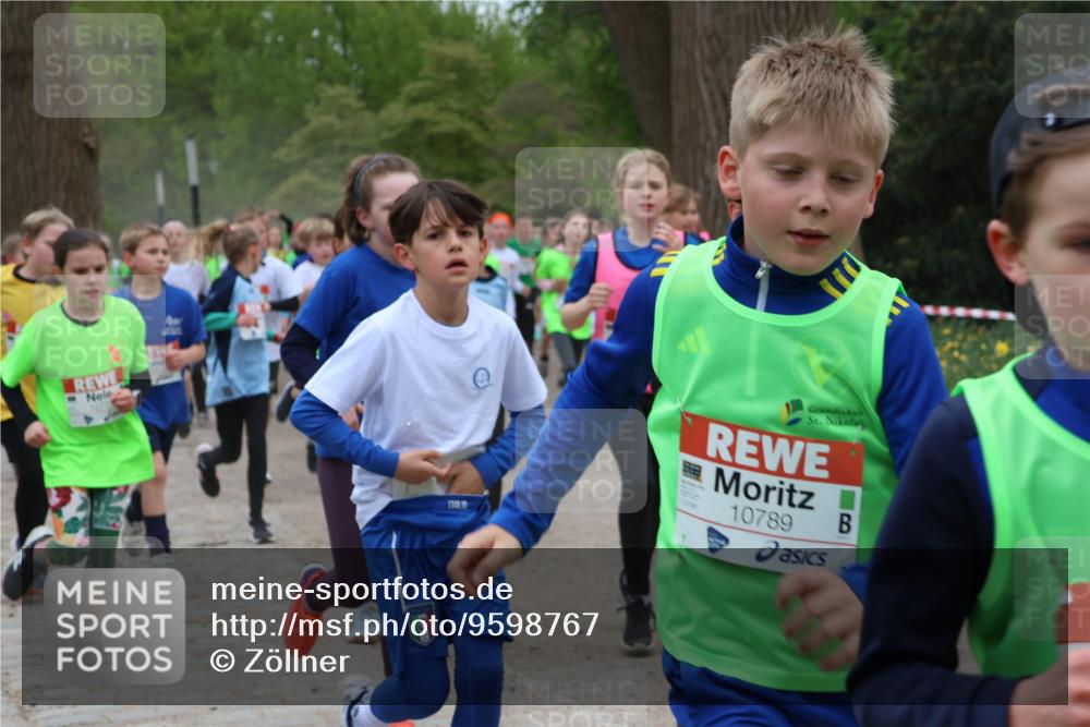25.04.2026 - Das Zehntel Zöllner http://msf.ph/oto/9598767 25.04.2026 12:42:40 Laufen 10789 meine-sportfotos.de