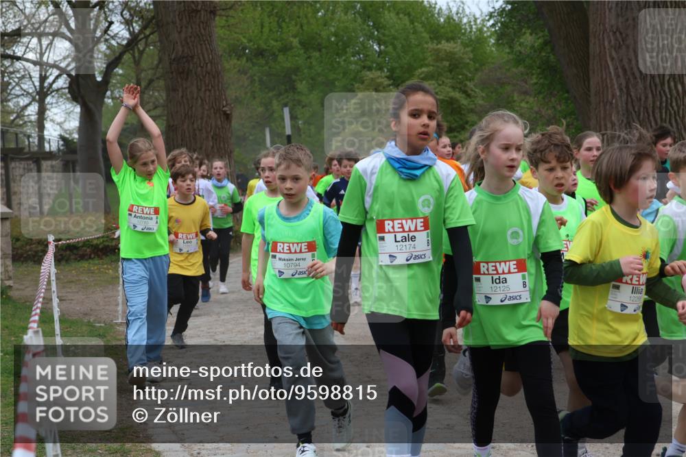 25.04.2026 - Das Zehntel Zöllner http://msf.ph/oto/9598815 25.04.2026 12:42:48 Laufen 10794, 12174, 12125, 1226 meine-sportfotos.de
