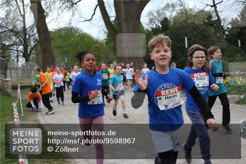 25.04.2026 - Das Zehntel Zöllner http://msf.ph/oto/9598967 25.04.2026 12:43:15 Laufen 10496, 10532, 10533, 14557 meine-sportfotos.de