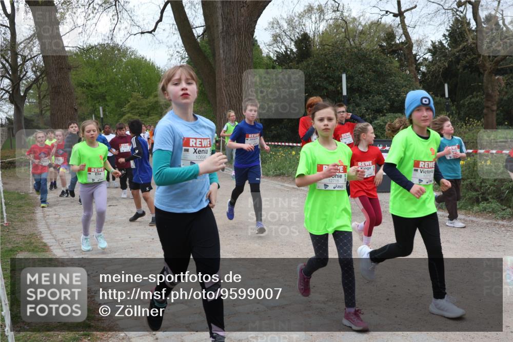 25.04.2026 - Das Zehntel Zöllner http://msf.ph/oto/9599007 25.04.2026 12:43:22 Laufen 10696, 12718 meine-sportfotos.de