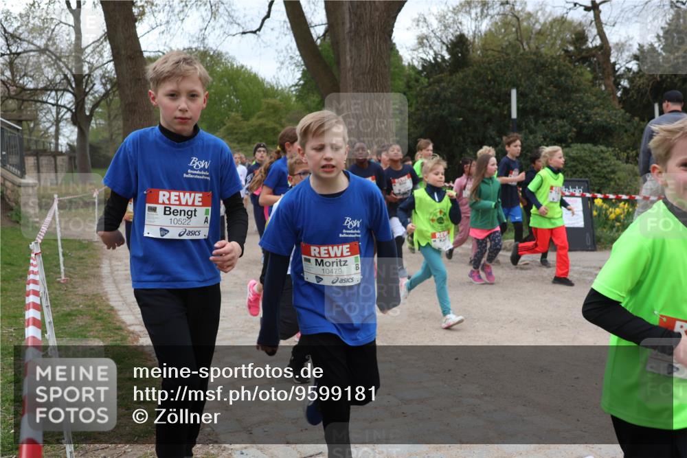 25.04.2026 - Das Zehntel Zöllner http://msf.ph/oto/9599181 25.04.2026 12:43:50 Laufen 10522, 10479 meine-sportfotos.de