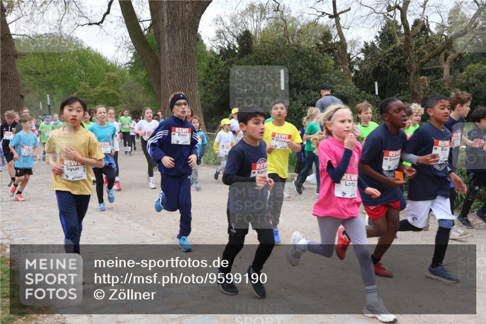 25.04.2026 - Das Zehntel Zöllner http://msf.ph/oto/9599190 25.04.2026 12:43:51 Laufen 10349 meine-sportfotos.de