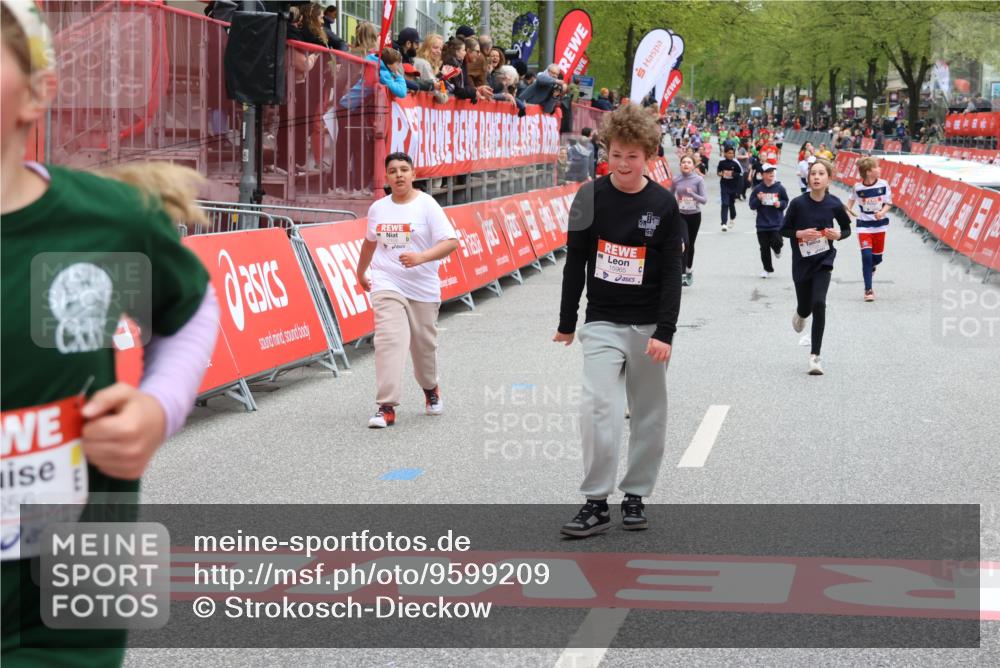25.04.2026 - Das Zehntel Strokosch-Dieckow http://msf.ph/oto/9599209 25.04.2026 15:05:30 Ziel 15656, 15965, 16947, 17604, 15656, 15965, 16947, 17604 meine-sportfotos.de