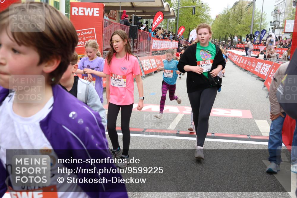 25.04.2026 - Das Zehntel Strokosch-Dieckow http://msf.ph/oto/9599225 25.04.2026 15:01:24 Ziel 15015, 15204, 15428, 15519, 15535, 15902, 15905, 16174, 16188, 16260, 16820, 17321, 17328, 17341, 17360, 17823, 15015, 15204, 15428, 15519, 15535, 15902, 15905, 16174, 16188, 16260, 16820, 17321, 17328, 17341, 17360, 17823 meine-sportfotos.de